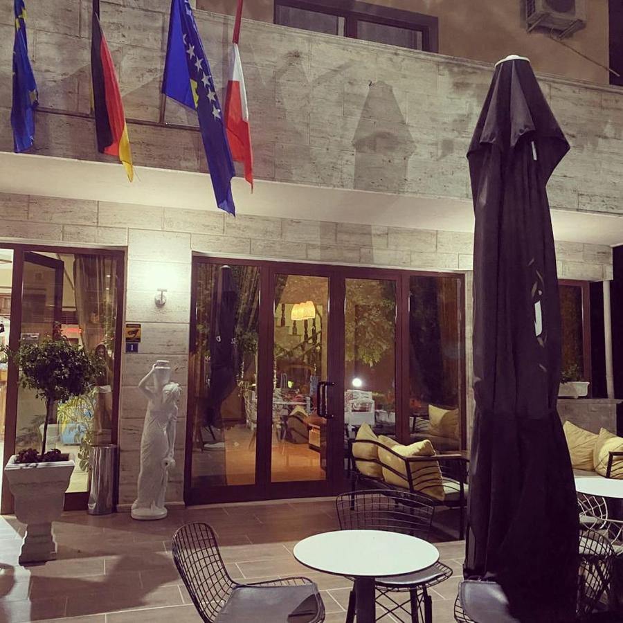 Hotel Ambasador Garden Lezha Kültér fotó