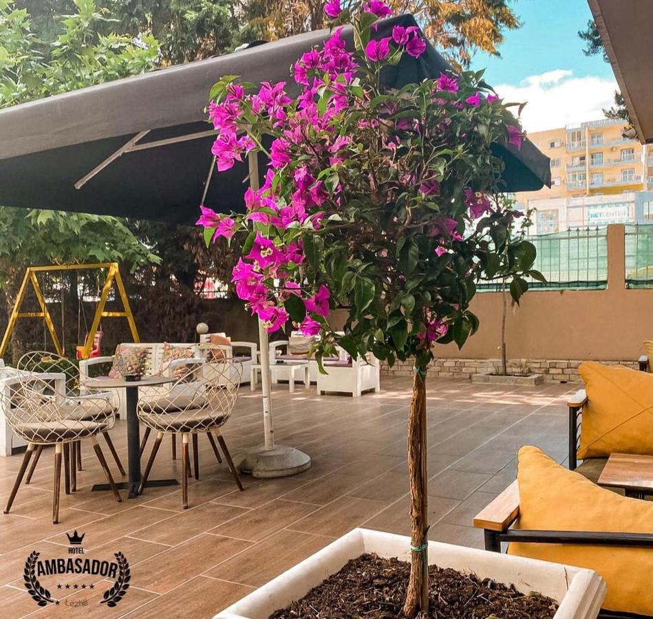 Hotel Ambasador Garden Lezha Kültér fotó